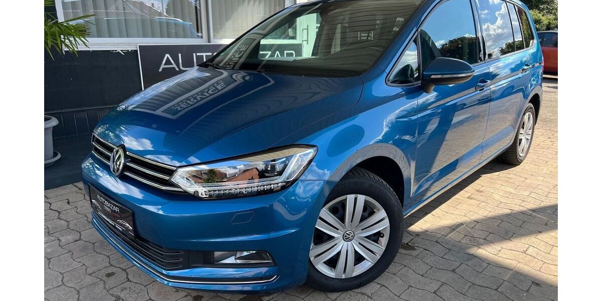 VW Touran 157.132 km 14.950 &euro; Rethem 27336