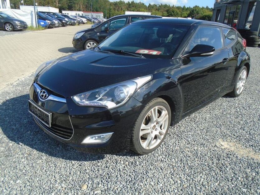 Veloster