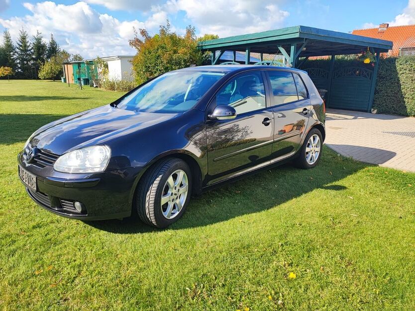 VW Golf 203.650 km 3.800 € Südmüritz 17209