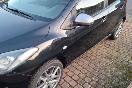 Mazda 2 70.000 km 6.500 &euro; Hünfelden 65597