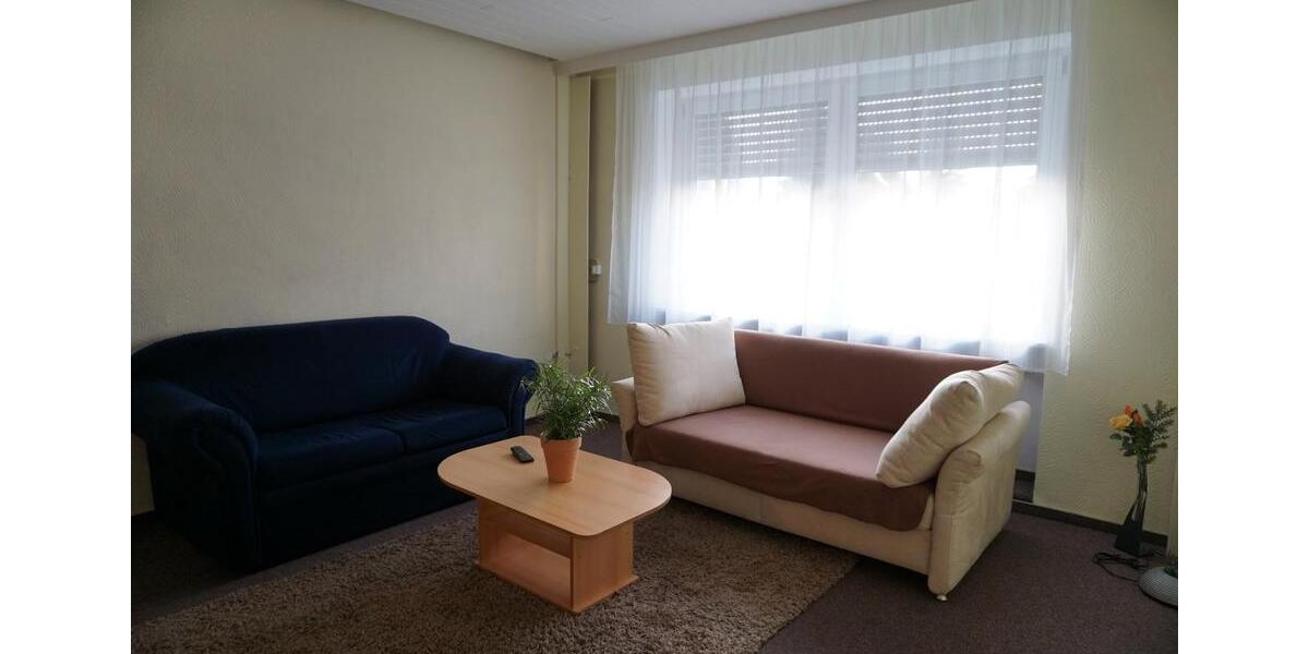 Reihenhaus Schwalbach - 7 Zimmer, 140 m&sup2;, 290.000&euro; | Angebot:27076625