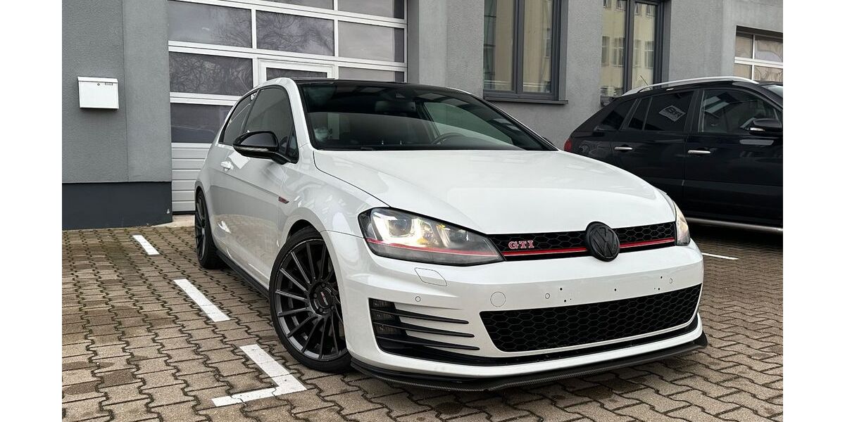 VW Golf 135.000 km 16.990 &euro; Leipzig 04178