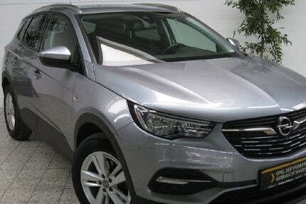 Opel Grandland (X) 97.800 km 13.900 &euro; Nordenham 26954
