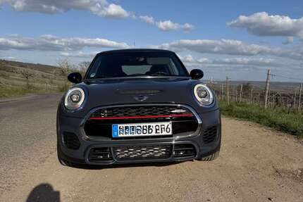 Mini John Cooper Works 140.000 km 17.200 &euro; Oestrich-Winkel 65375