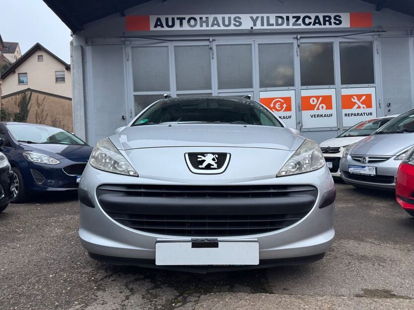 Peugeot 207 179.800 km 1.495 € Altensteig 72213