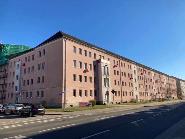 Wohnung zum Mieten in Merseburg 438 € 67.24 m²