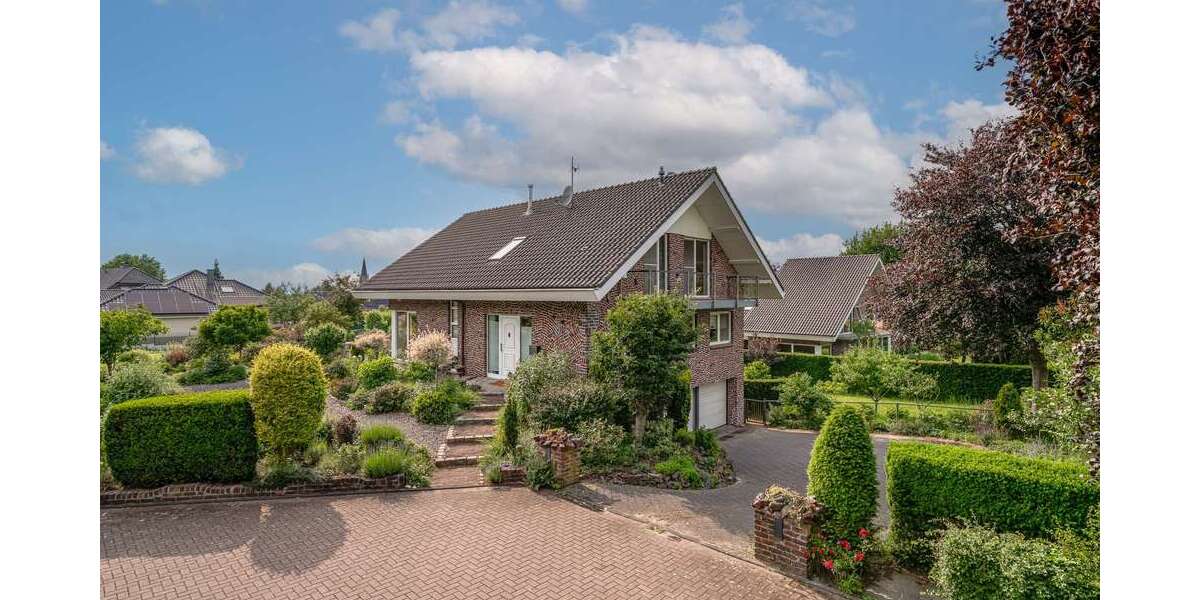 Haus zum Kaufen in Emmerich am Rhein 748.500 € 200 m² 5 zimmer