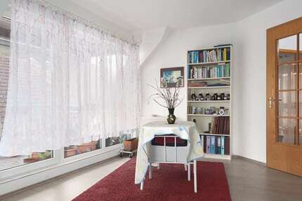 Wohnung zum Kaufen in Friedberg (Hessen) 215.000 € 67 m² 2 zimmer