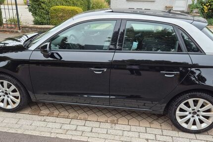 Audi A1 195.000 km 7.200 &euro; Bruckmühl 83052
