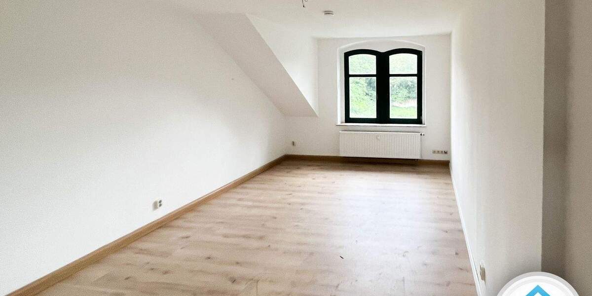 Etagenwohnung Altenburg Nord - 2 Zimmer, 60 m&sup2;, 295&euro; | Angebot:25627219