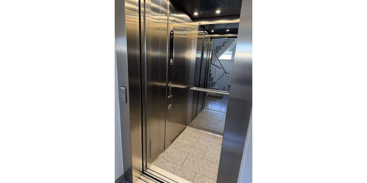 Etagenwohnung Frankfurt Ginnheim - 3 Zimmer, 86 m&sup2;, 569.000&euro; | Angebot:25570425