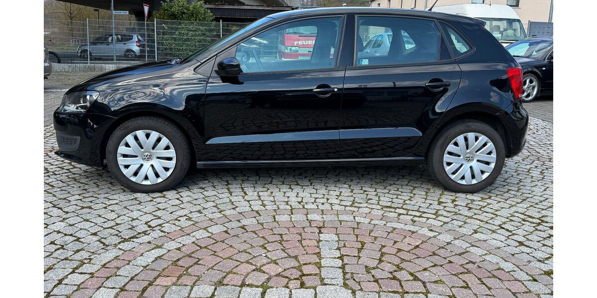 VW Polo 110.038 km 7.799 &euro; Herborn 35745