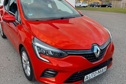Renault Clio 30.790 km 12.300 &euro; Neuler-Leinenfirst 73491