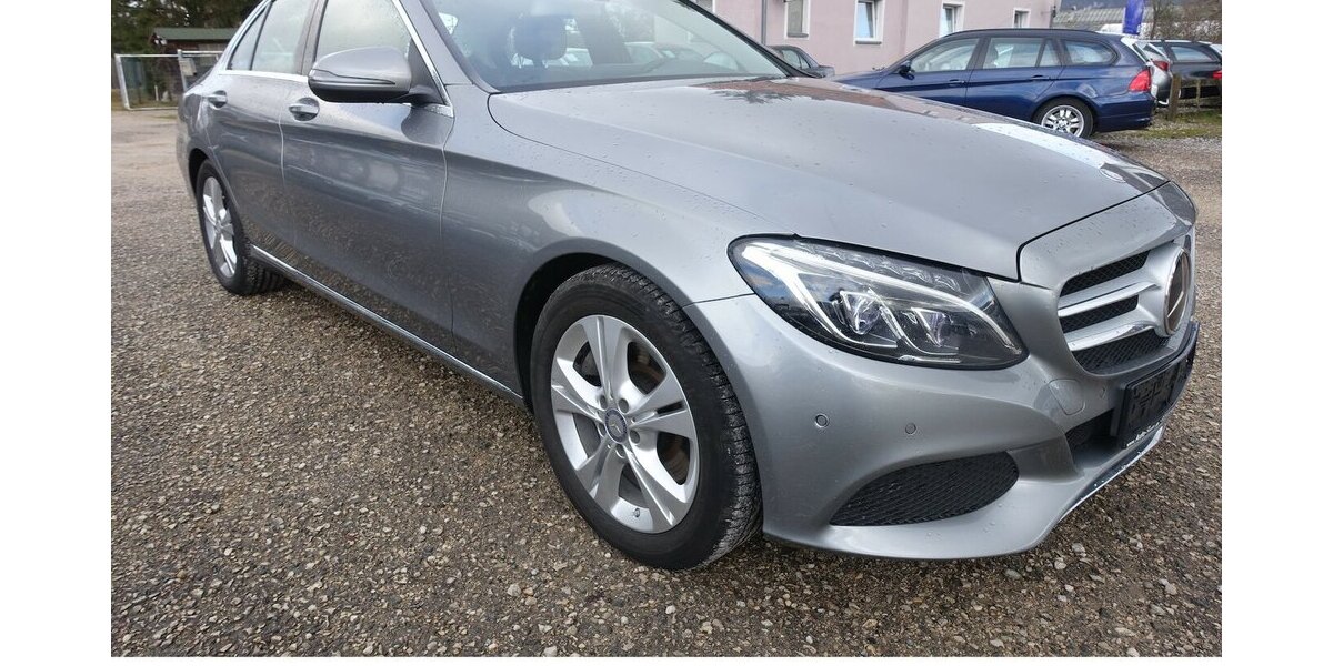 Mercedes-Benz C 250 Lim. 4Matic BlueTEC / d Distr. LED Burmester 175.800 km 18.950 &euro; Neumarkt/OPf 92318