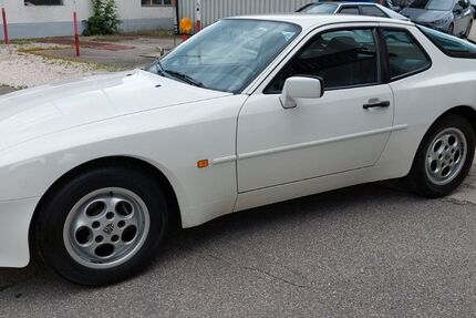 Porsche 944 27.004 km 32.900 &euro; Prien 83209