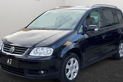 VW Touran 227.443 km 1.990 &euro; Frankfurt am Main 65933