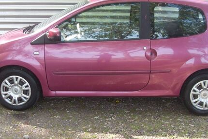 Renault Twingo 104.500 km 3.675 &euro; Gräfenhainichen 06773