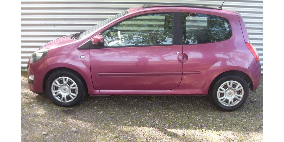 Renault Twingo 104.500 km 3.675 &euro; Gräfenhainichen 06773