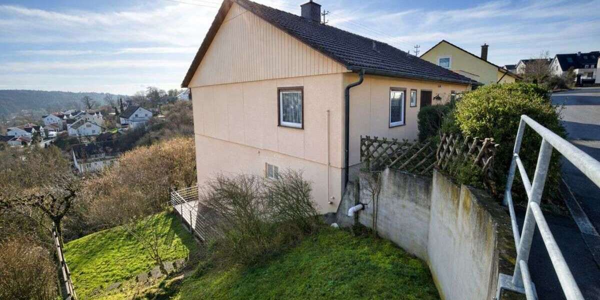 Einfamilienhaus Sigmaringen - 7 Zimmer, 163 m&sup2;, 275.000&euro; | Angebot:26339202