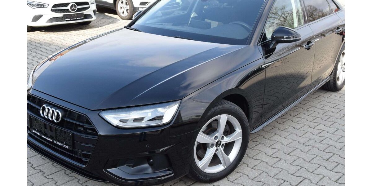 Audi A4 166.000 km 20.900 &euro; Poing 85586