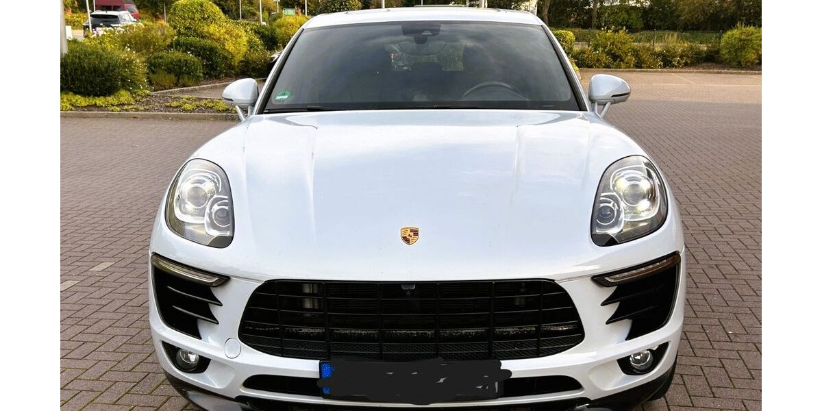 Porsche Macan 98.000 km 32.900 &euro; Peine 31226