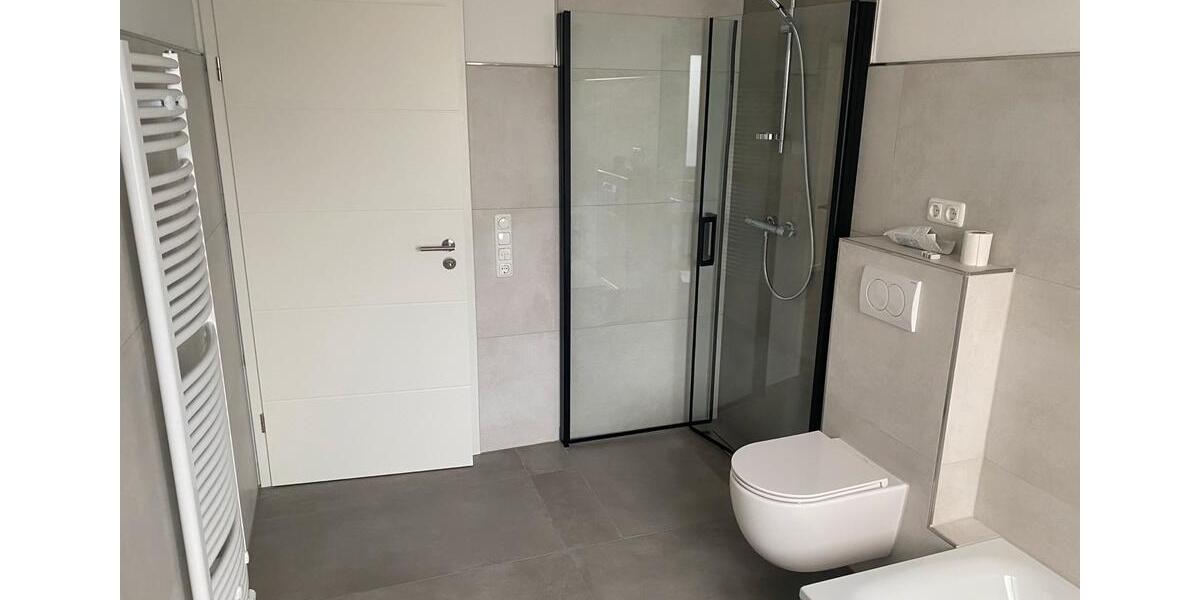 Erdgeschoßwohnung Wilhelmshaven Altengroden - 3 Zimmer, 91 m&sup2;, 1.300&euro; | Angebot:26049257