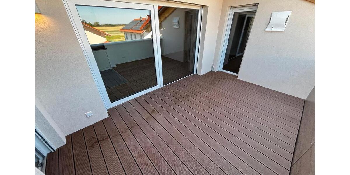 Dachgeschoßwohnung Feichten an der Alz - 4 Zimmer, 89 m&sup2;, 1.215&euro; | Angebot:25481408