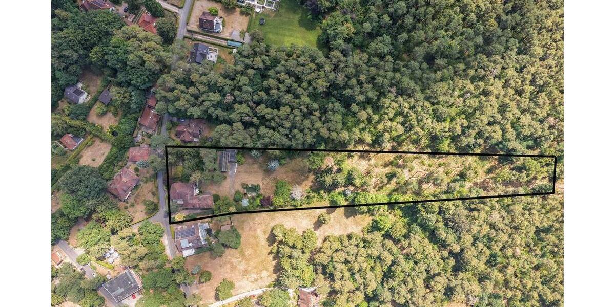 Ein Stück Natur und Bauland für Ihre Visionen in bester Lage zimmer