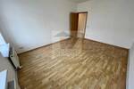 Schicke Etagenwohnung mit toller Einbauküche & PKW Stellplatz im Ostviertel!