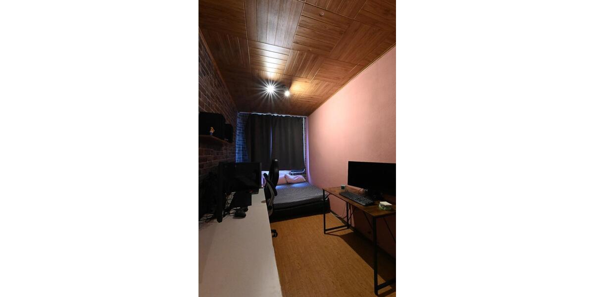 Etagenwohnung Sömmerda - 3 Zimmer, 72 m&sup2;, 74.000&euro; | Angebot:27094049