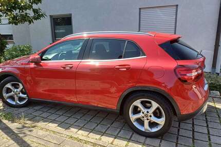Mercedes GLA 200