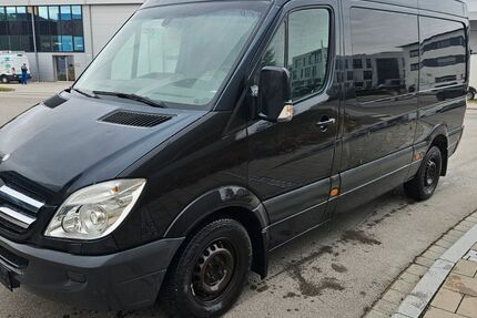 Mercedes-Benz Sprinter 269.000 km 6.200 &euro; Rosenheim 83026