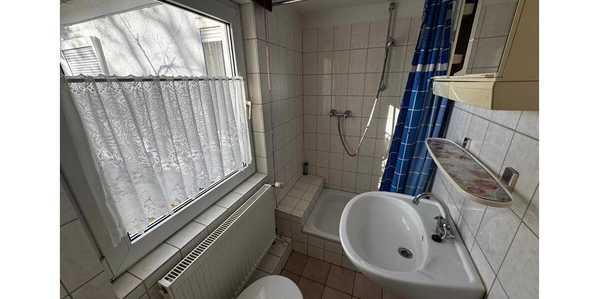 Einfamilienhaus Lüdersdorf - 15 Zimmer, 210 m&sup2;, 295.000&euro; | Angebot:26018777