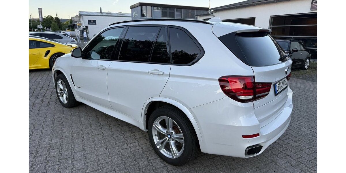 BMW X5 xDrive 35i M Sportpaket 48.000 km 32.450 &euro; Schorndorf 73614