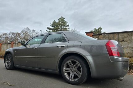 Chrysler 300C 230.000 km 2.600 &euro; Sankt Augustin 53757