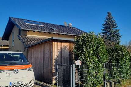 Haus zum Kaufen in Schöneck 630.000 € 123.2 m² 4 zimmer