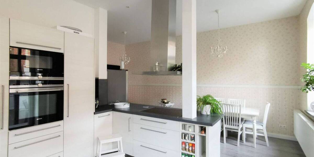 Etagenwohnung Eisenach - 3 Zimmer, 135 m&sup2;, 279.000&euro; | Angebot:26187774