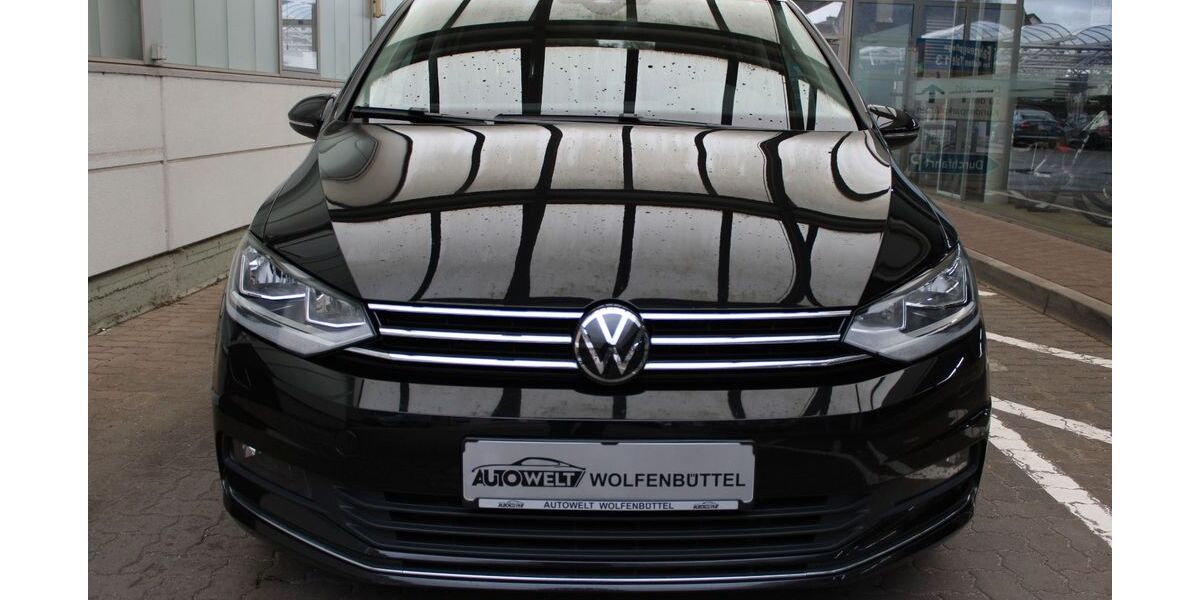 VW Touran 63.200 km 26.989 &euro; Wolfenbüttel 38304