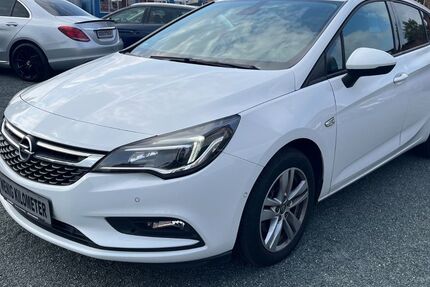 Opel Astra 63.637 km 10.399 € Halberstadt 38820