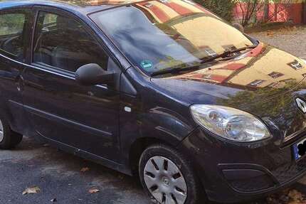Renault Twingo 95.000 km 2.250 € Berlin 13599