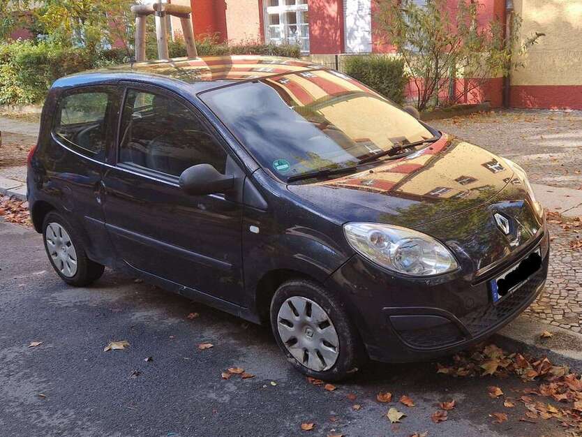 Renault Twingo 95.000 km 2.250 € Berlin 13599