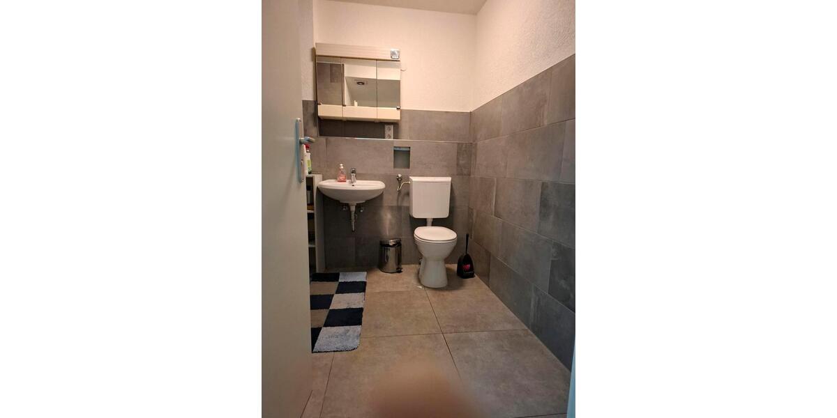 Erdgeschoßwohnung Fellbach Oeffingen - 1 Zimmer, 15 m&sup2;, 580&euro; | Angebot:26356540