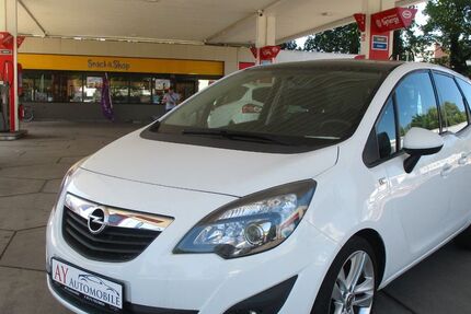 Opel Meriva 149.785 km 5.390 &euro; Oldenburg 26133