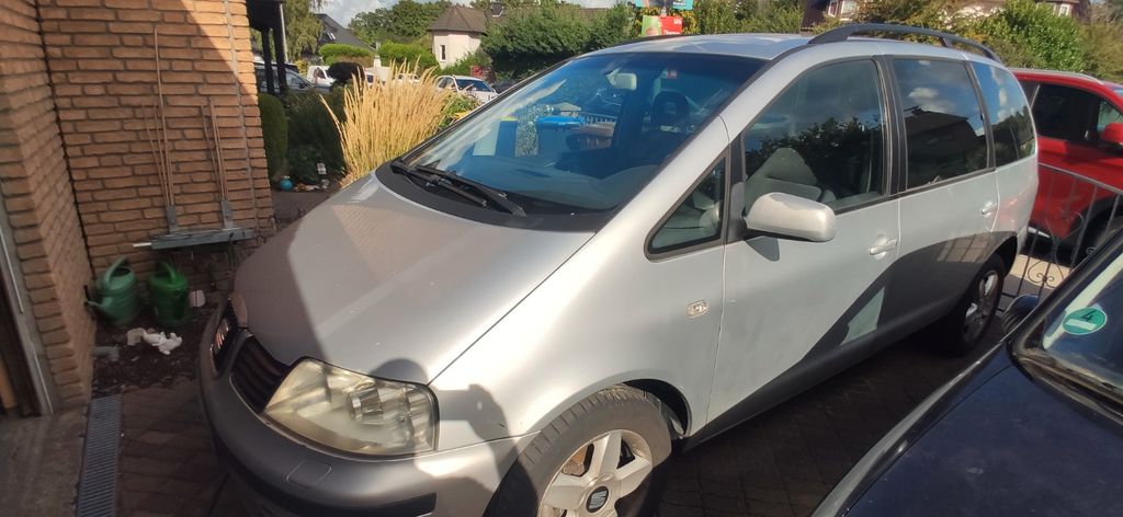 Seat Alhambra 389.995 km 1.060 &euro; Kerpen 50170