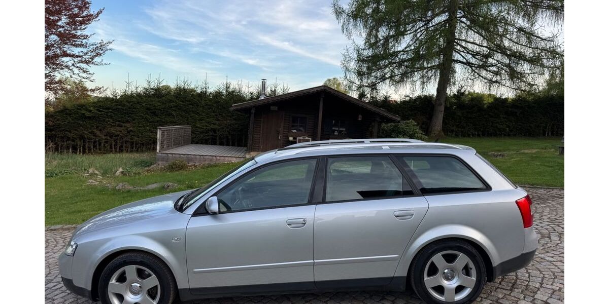 Audi A4 166.000 km 6.999 &euro; Neureichenau 94089