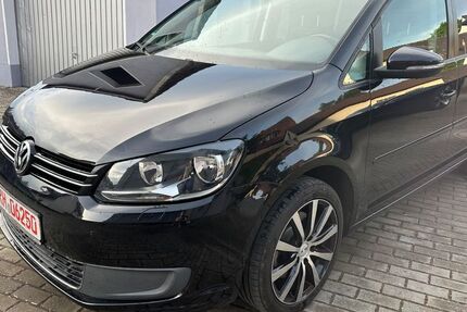 VW Touran 158.000 km 7.690 &euro; Roth 91154