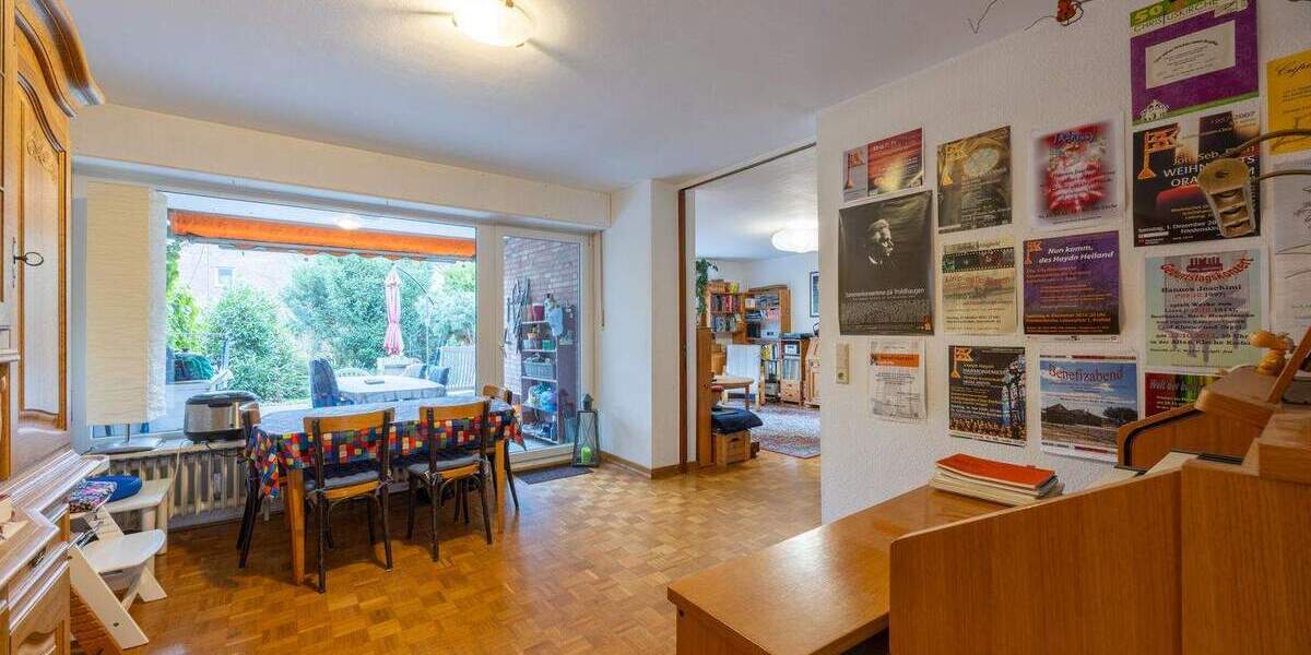 Reihenendhaus Krefeld Bockum - 5 Zimmer, 146 m&sup2;, 420.000&euro; | Angebot:25692294