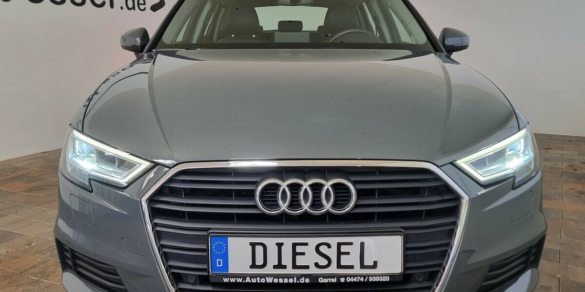 Audi A3 30 TDI LED SHZ Navi Leder Tempomat Digital 88.900 km 17.900 &euro; Garrel 49681
