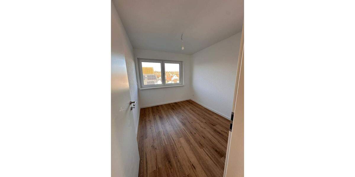 Etagenwohnung Markgröningen Unterriexingen - 4 Zimmer, 102 m&sup2;, 1.400&euro; | Angebot:25339230