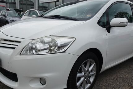 Toyota Auris 133.394 km 4.590 € Falkensee 14612